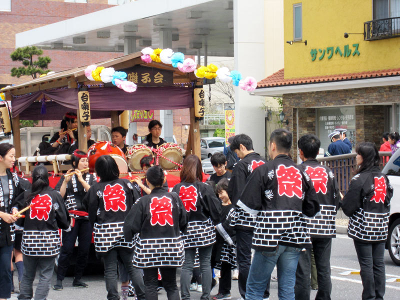 $オーラソーマ　総合情報サイト　ブログ-鎌倉祭り6